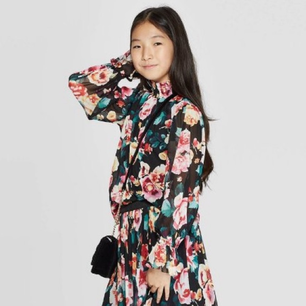 Floral Top - Picture 3 of 7